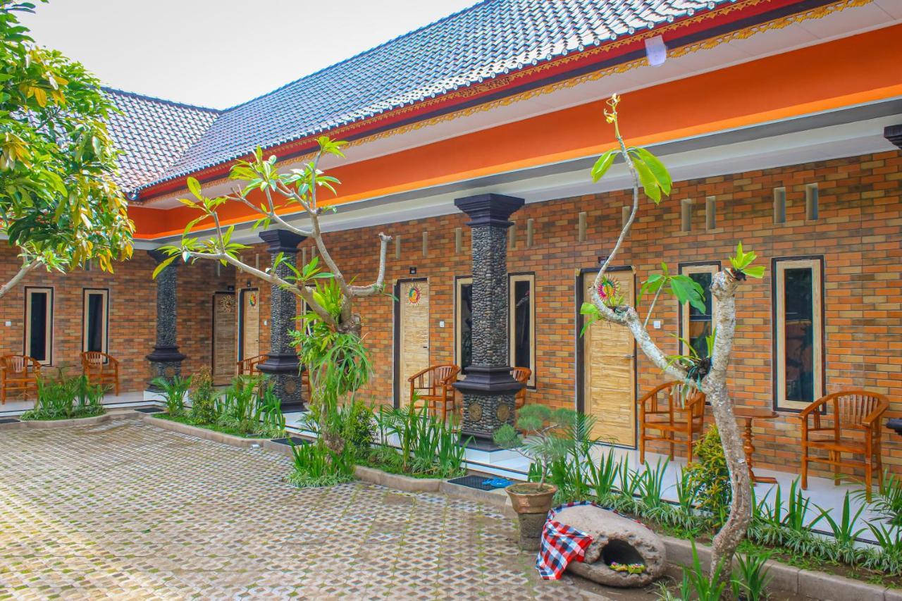 Hotel Niki Jembrana  Ngoại thất bức ảnh